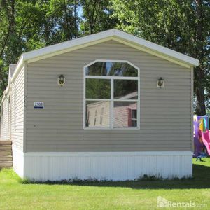 2503 Huntington Park Dr, Grand Forks, ND, 58201