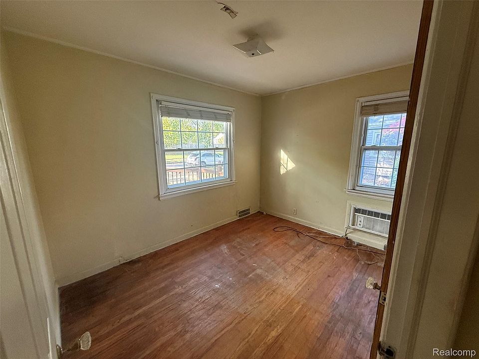 20619 Gaukler St, photo 12