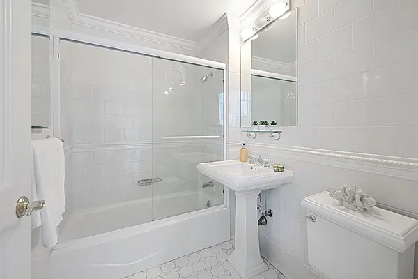 Sold by Compass | media 15