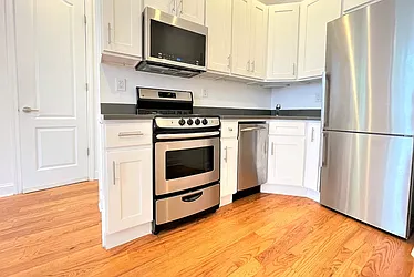 Rented by Silver Line Realty Group NY LLC