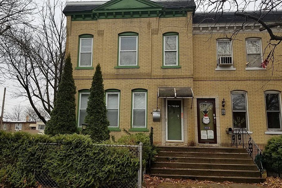 1st image of 11401 S Saint Lawrence Ave #1
