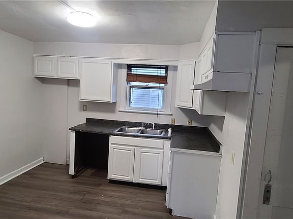 4th image of 56 S Lakeview Ave