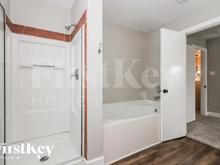 256 Rolling Brook Dr — Photo 12
