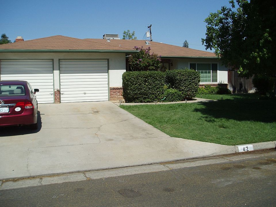2nd image of 42 Russell Ave