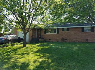 9 Delores Dr, Fort Oglethorpe, GA 30742