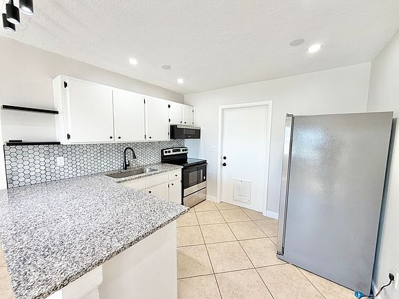5th image of 543 103rd Ave N #541