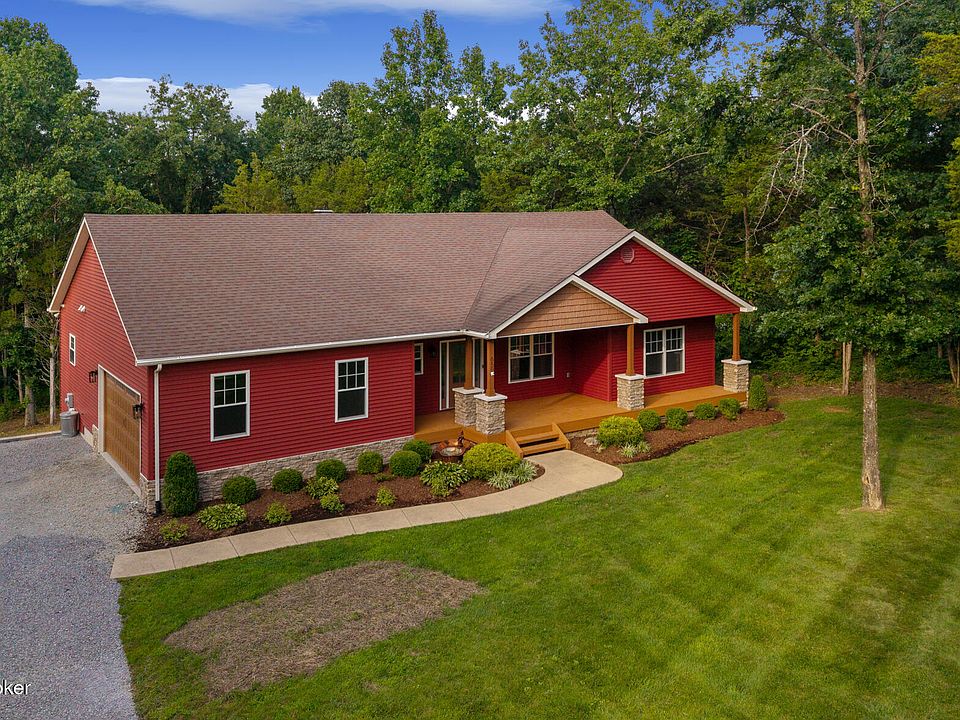 1st image of 659 Crescent Ridge Dr