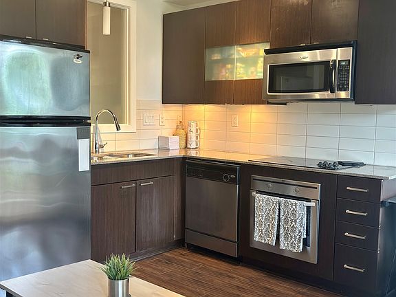 3rd image of 13321 102a Ave #330