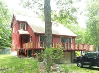 1717 E Wallum Lake Rd, Pascoag, RI 02859