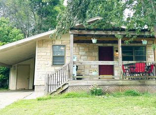 1035 N Homewood Ave, Springfield, MO 65802