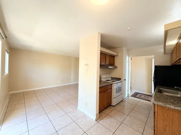 2837 Apple Valley Ln APT 3, Santa Rosa, CA 95403