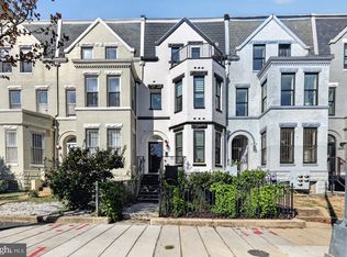 Columbia Heights, Washington, DC 20009