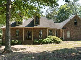 180 Shady Grove Rd, Cowpens, SC 29330