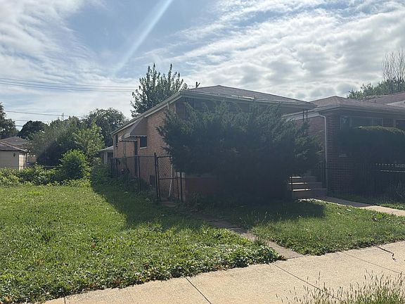 3rd image of 8919 S Union Ave