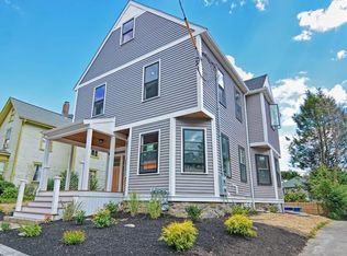 96 Floral St #2, Newton Highlands, MA 02461