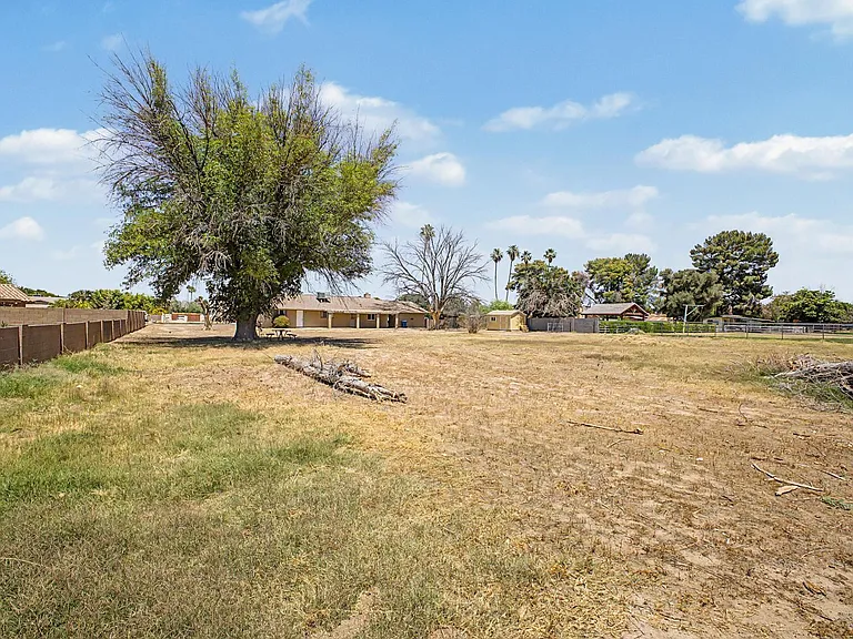 5133 W McNeil St — Photo 34