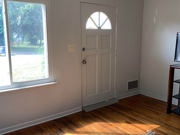4th image of 1518 Macarthur Dr