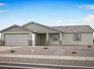 480 Palomino Ct, Imperial, CA 92251