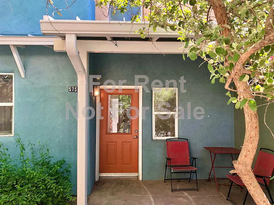 575 E Roger Rd
