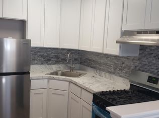 425 Sicklerville Rd APT 1B, Williamstown, NJ 08094