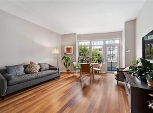 181 Clermont Ave, Brooklyn, NY 11205