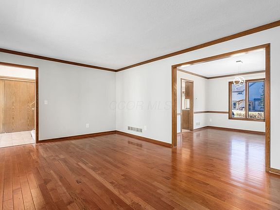 5th image of 7195 Dominick Ct