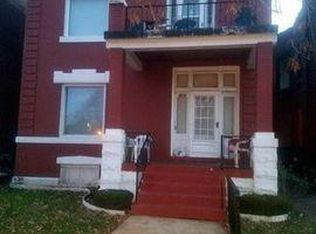 5026 Page Blvd, Saint Louis, MO 63113