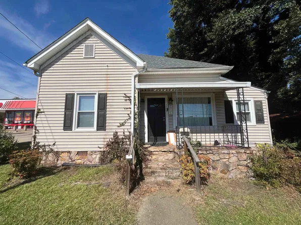 115 N Logan St, Gaffney, SC 29341