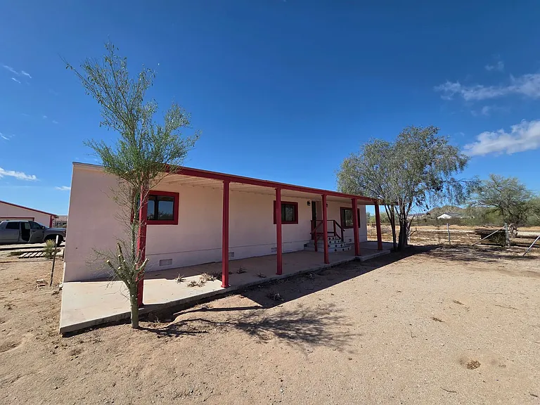 1469 W Virgil Dr — Photo 1