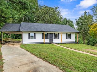 1495 Melvin Hill Rd, Campobello, SC 29322