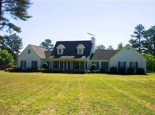 452 Napier Rd, Whispering Pines, NC 28327