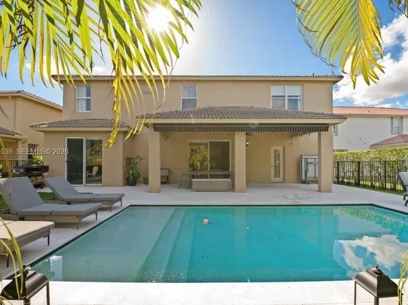 3846 W Gardenia Ave, Weston, FL 33332