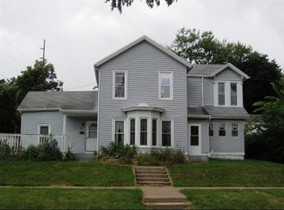 1103 11th St, Monroe, WI 53566