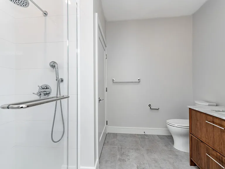 99 Sumner St #413 — Photo 8