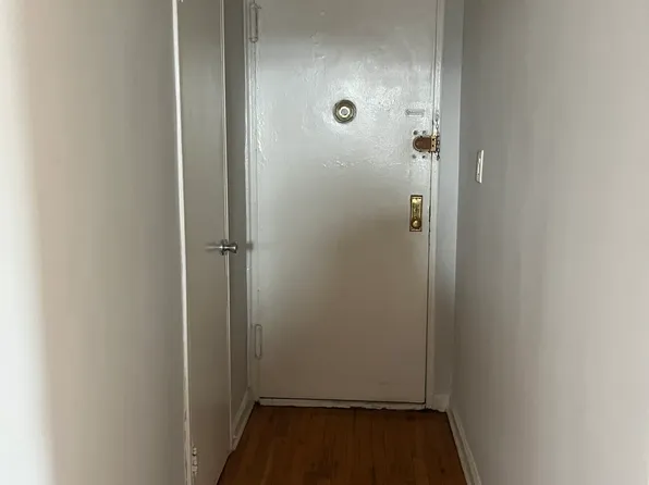 2909 Ocean Avenue image 5 of 5