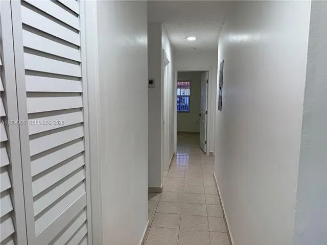 14325 SW 11th Ter — Photo 3