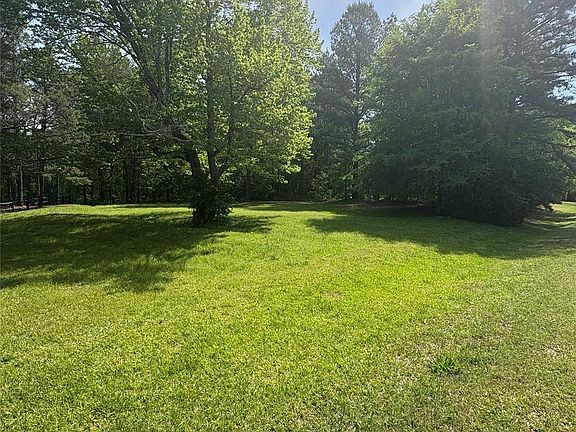 3rd image of 738 Clegg Farm Dr