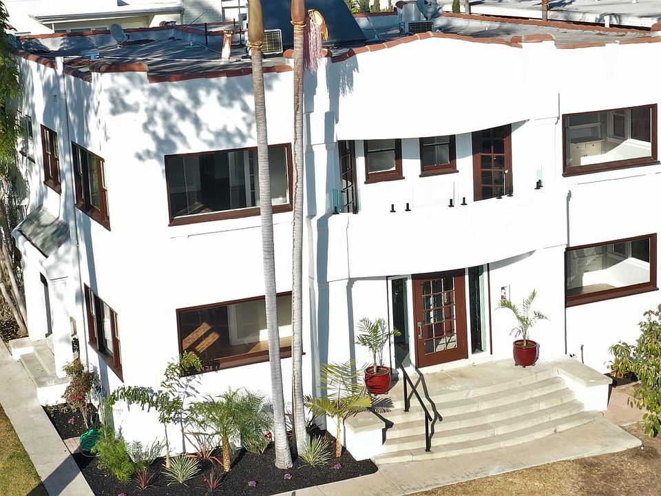 1st image of 4603 E Broadway #D