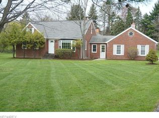 29999 Emery Rd, Orange, OH 44022