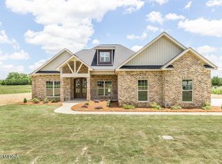 3563 Housers Mill Rd, Byron, GA 31008