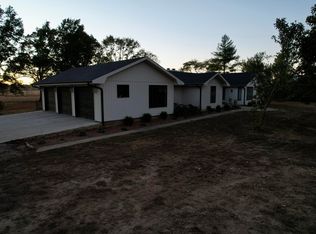 21599 State Highway 37, Cassville, MO 65625