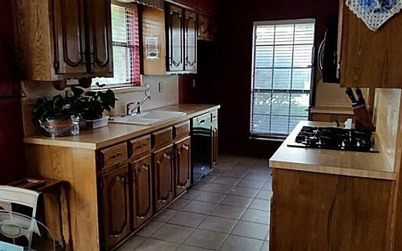5th image of 1017 Brownfield Dr