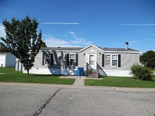 1st image of 3024 Tamerack Dr