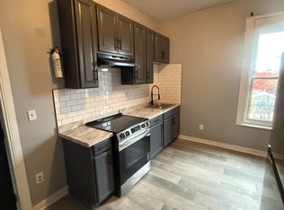 40 S 10th St #3, Reading, PA 19602