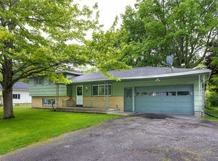 631 Elmgrove Rd, Rochester, NY 14606