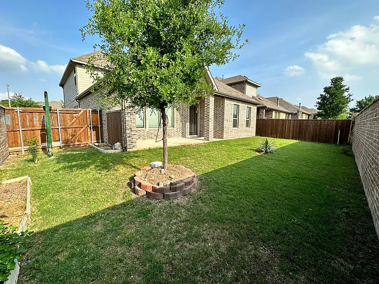 3313 Hickory Bend Trl — Photo 23