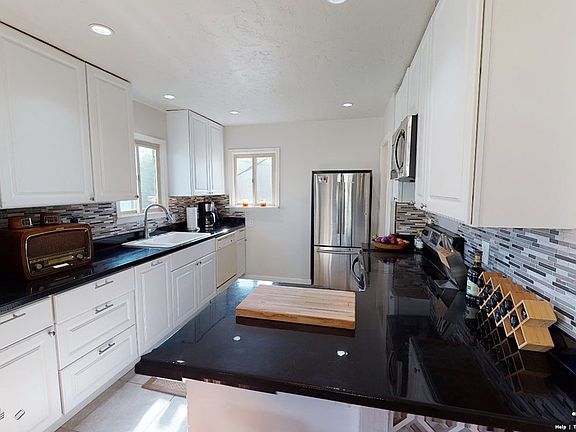 2nd image of 1055 Frankland St