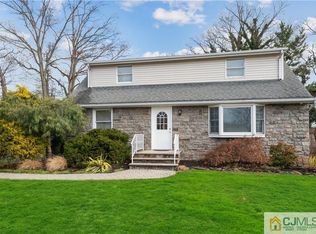 46 Whelan St, Edison, NJ 08837