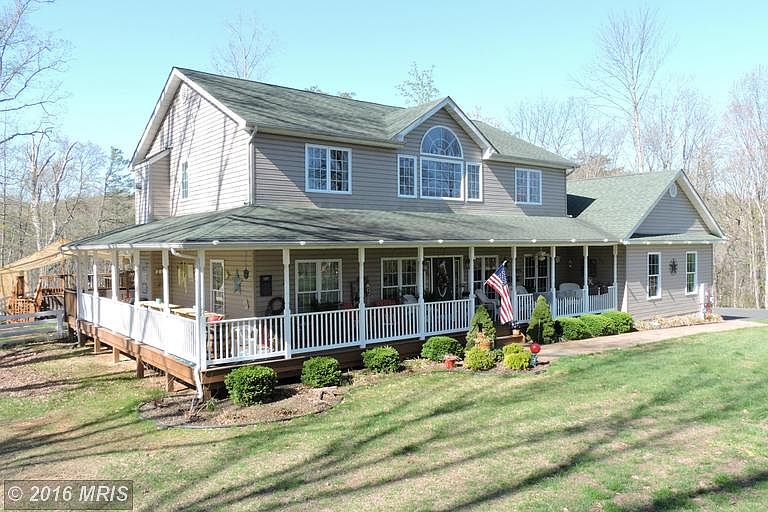 1st image of 102 Conifer Ct