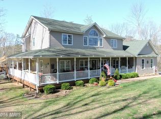 102 Conifer Ct, Harpers Ferry, WV 25425